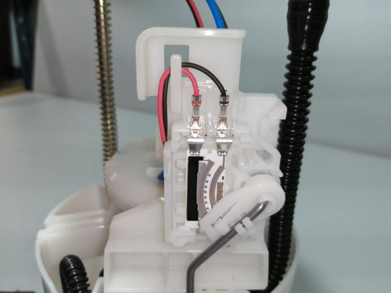 Recambio de aforador para subaru xv (g5) executive plus referencia OEM IAM 42021FL100  