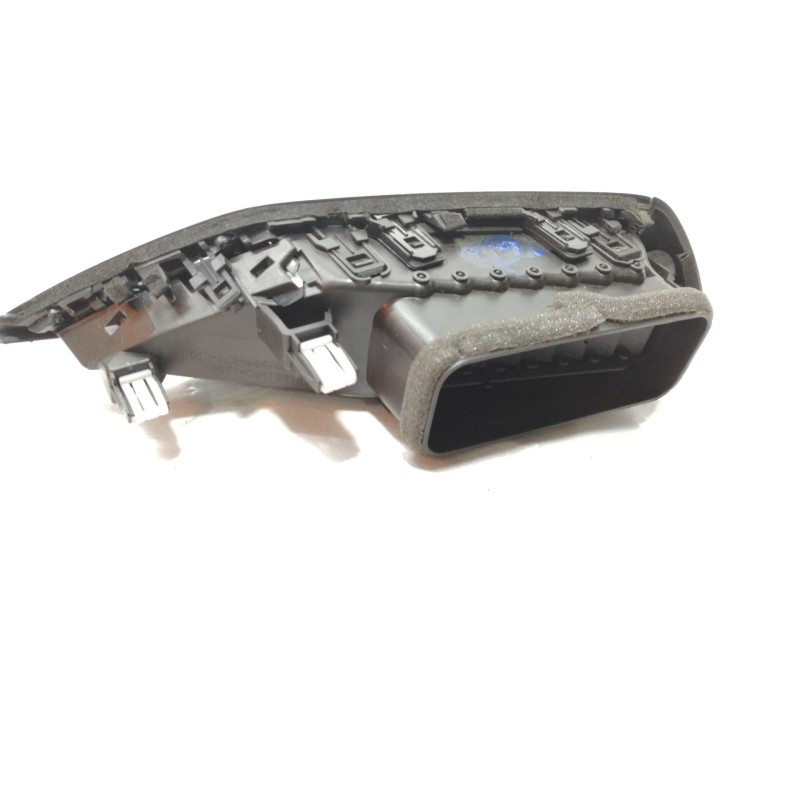 Recambio de rejilla aireadora para subaru xv (g5) executive plus referencia OEM IAM 66110FL020  