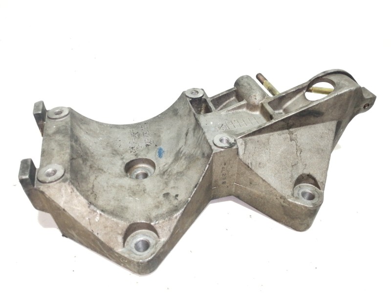 Recambio de soporte alternador para chevrolet nubira berlina se referencia OEM IAM 96362822  