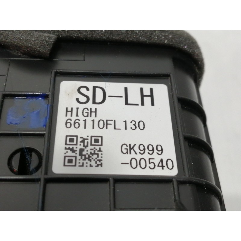 Recambio de rejilla aireadora para subaru xv (g5) executive plus referencia OEM IAM 66110FL130  