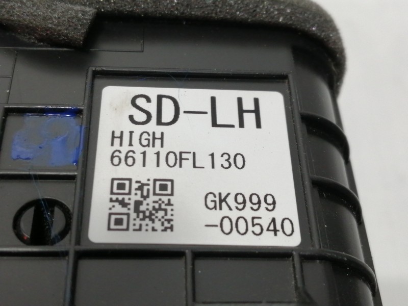 Recambio de rejilla aireadora para subaru xv (g5) executive plus referencia OEM IAM 66110FL130  