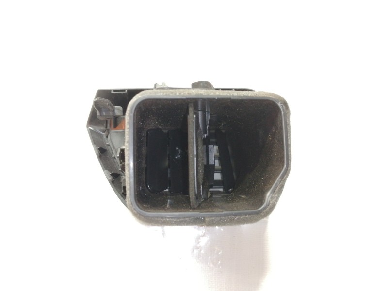 Recambio de rejilla aireadora para subaru xv (g5) executive plus referencia OEM IAM 66110FL120  