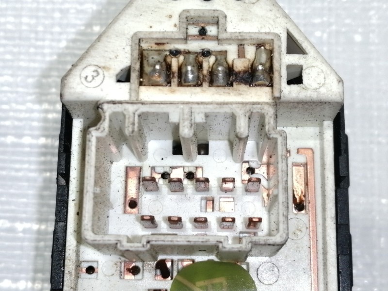 Recambio de mando retrovisor para hyundai ix35 classic 2wd referencia OEM IAM 3834801110  