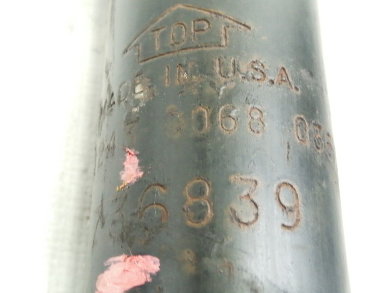 Recambio de amortiguador trasero derecho para nissan trade 2.0 d referencia OEM IAM 736839  