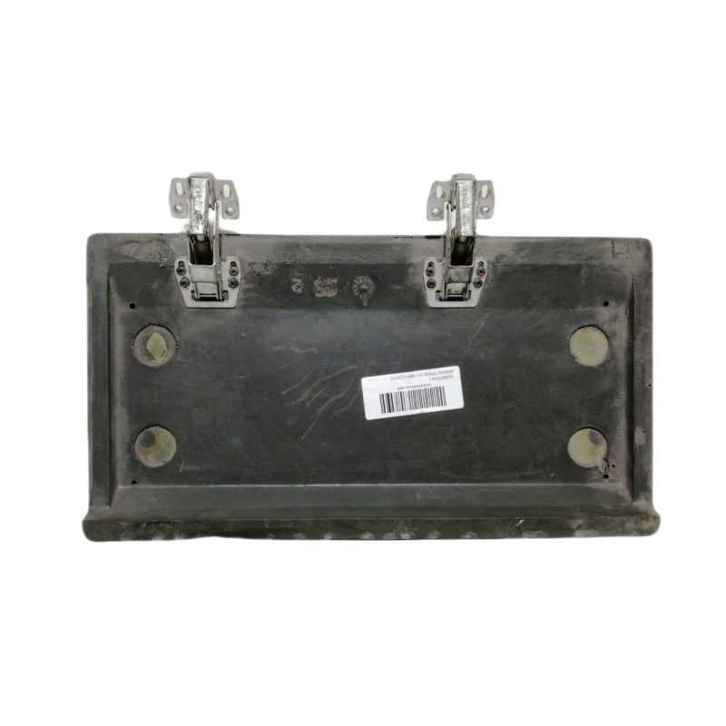 Recambio de guantera para nissan trade 2.0 d referencia OEM IAM   