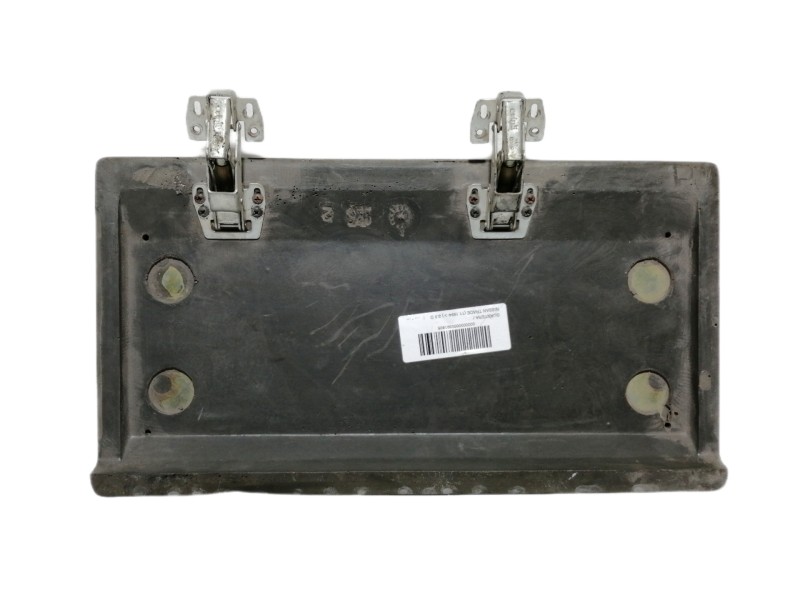 Recambio de guantera para nissan trade 2.0 d referencia OEM IAM   
