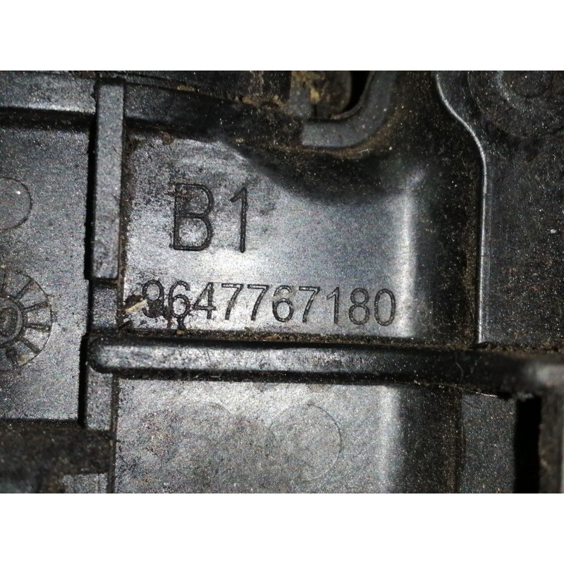 Recambio de termostato para peugeot 307 break/sw (s2) xs referencia OEM IAM 9647767180  