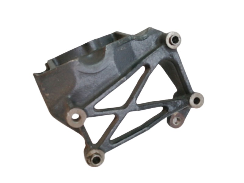 Recambio de soporte bomba inyeccion para kia sorento 2.5 crdi vgt ex1 referencia OEM IAM   