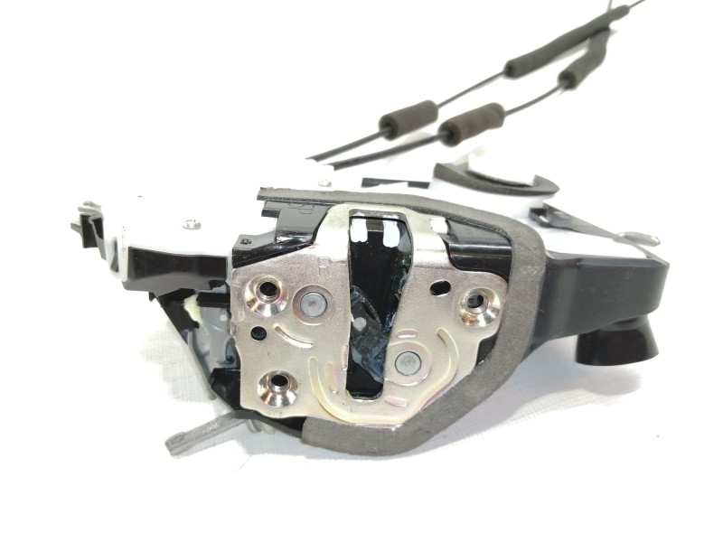 Recambio de cerradura puerta delantera derecha para subaru xv (g5) executive plus referencia OEM IAM M5613450  