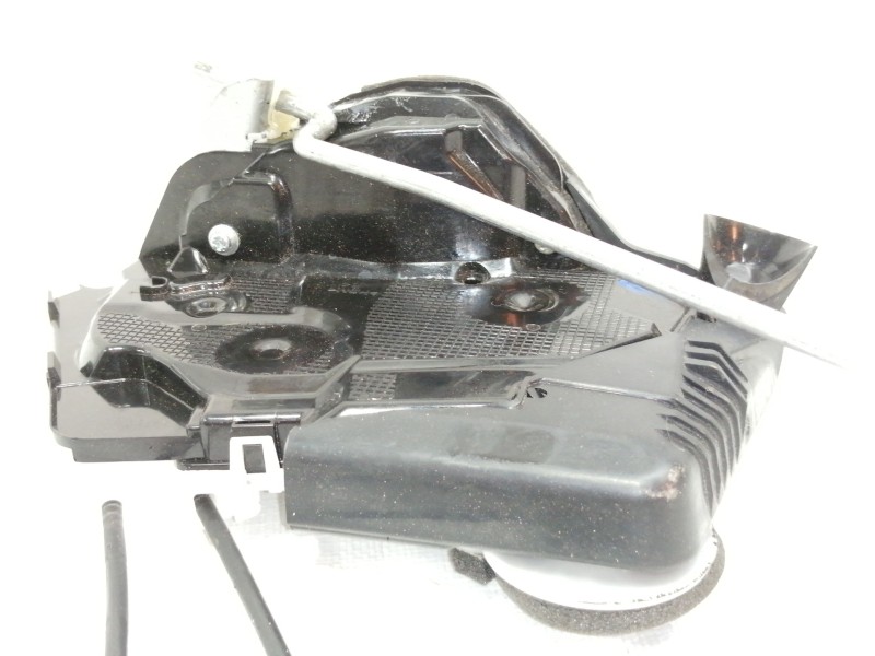 Recambio de cerradura puerta delantera derecha para subaru xv (g5) executive plus referencia OEM IAM M5613450  