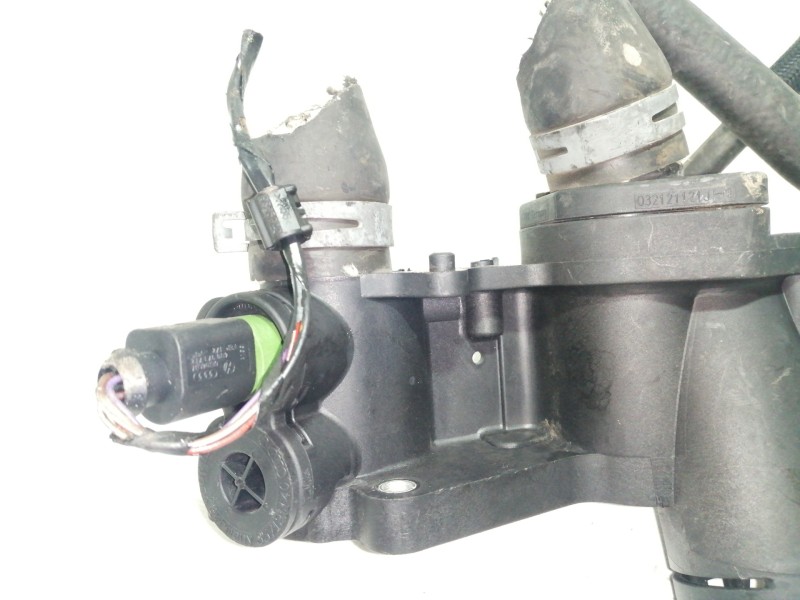 Recambio de termostato para seat ibiza (6k1) stella referencia OEM IAM 032121121J  