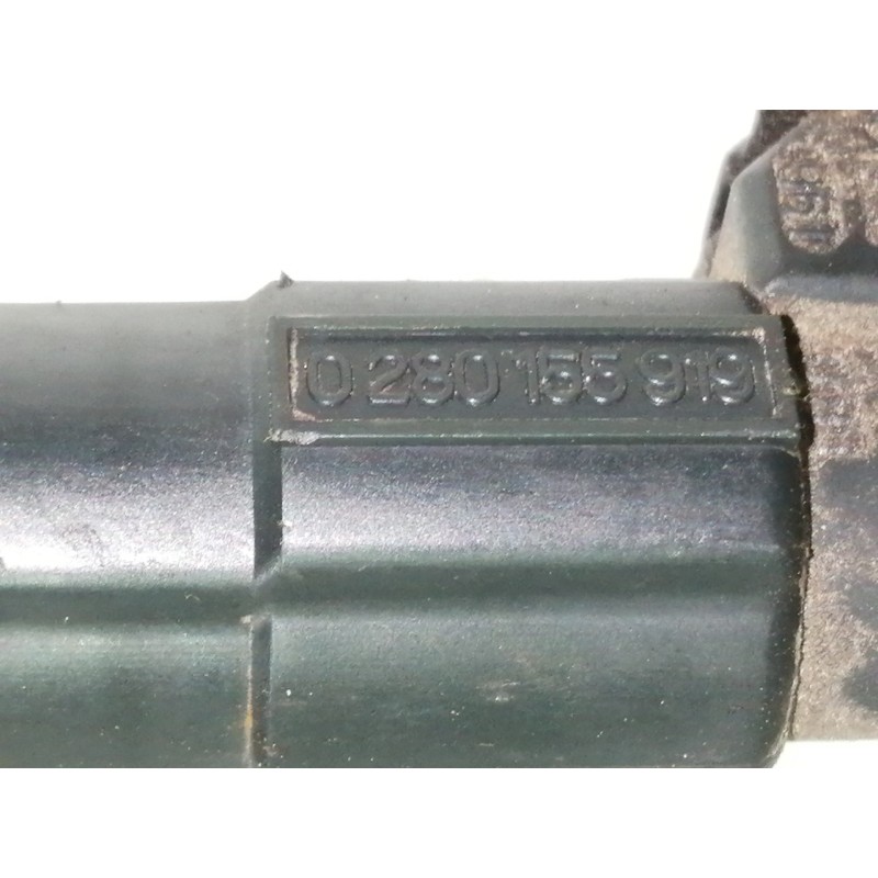 Recambio de rampa inyectora para volkswagen polo berlina (6n2) 1.4 referencia OEM IAM 030133319A  