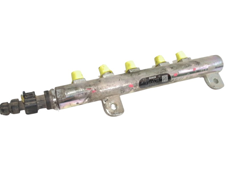 Recambio de rampa inyectora para opel zafira b cosmo referencia OEM IAM 0445214095  