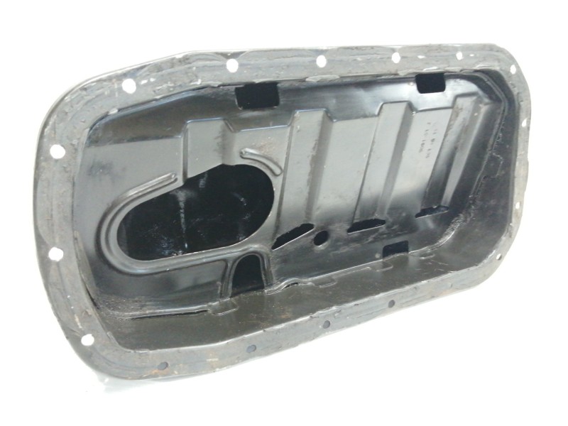 Recambio de carter para dacia sandero ambiance referencia OEM IAM 8200702781C  