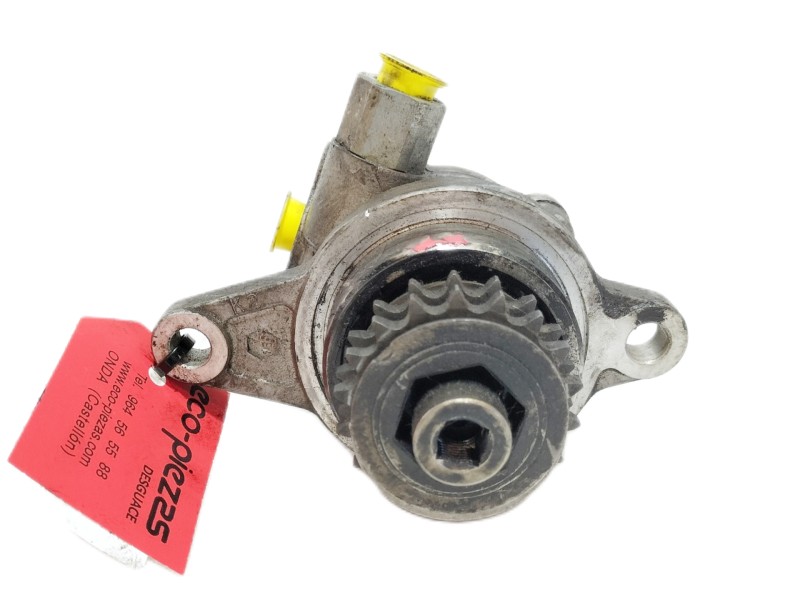 Recambio de enfriador aceite motor para nissan almera (n16/e) comfort referencia OEM IAM 5M321  