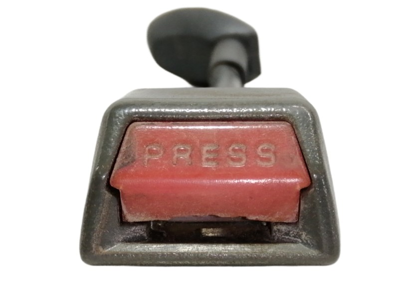 Recambio de enganche cinturon delantero derecho para bellier blx 501 c bellier referencia OEM IAM   