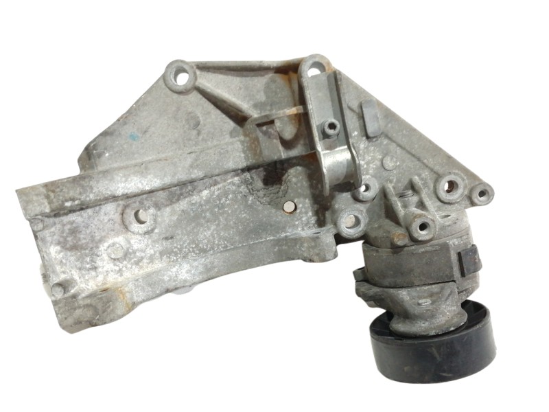Recambio de soporte alternador para citroën c4 coupe vtr plus referencia OEM IAM   