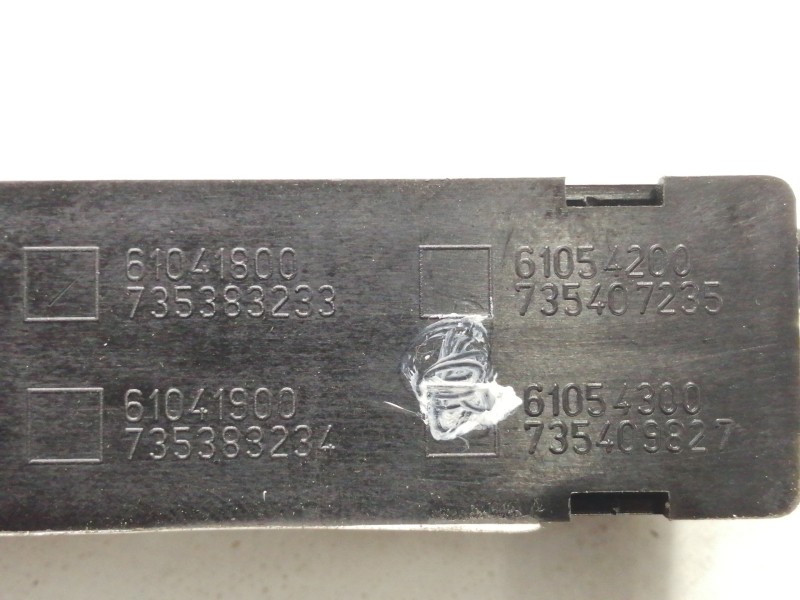 Recambio de warning para fiat grande punto (199) 1.3 16v multijet active (55kw) referencia OEM IAM 61041800  