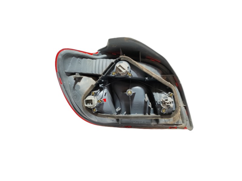 Recambio de piloto trasero derecho para toyota yaris (ncp1/nlp1/scp1) 1.0 linea luna referencia OEM IAM   