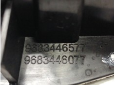 Recambio de maneta interior delantera derecha para peugeot 5008 premium referencia OEM IAM 9683446577   2