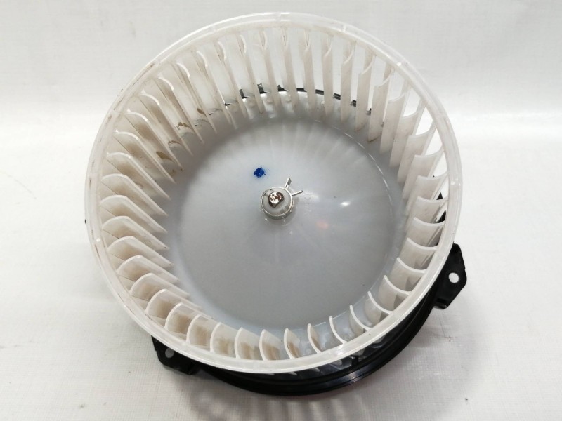 Recambio de motor calefaccion para subaru xv (g5) executive plus referencia OEM IAM 8727006490  