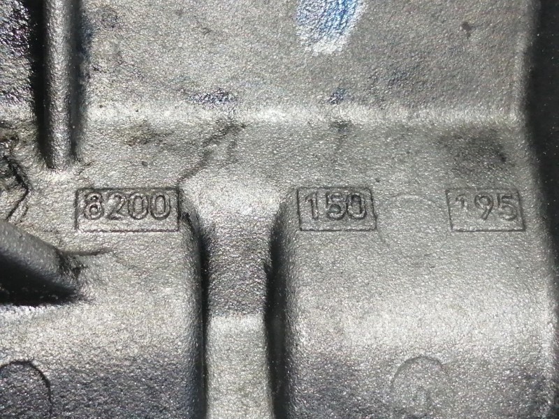 Recambio de bomba aceite para renault kangoo (f/kc0) expression referencia OEM IAM 8200150195  