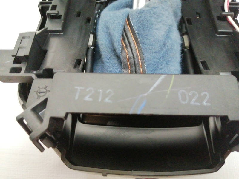 Recambio de palanca cambio para subaru xv (g5) executive plus referencia OEM IAM T212022  