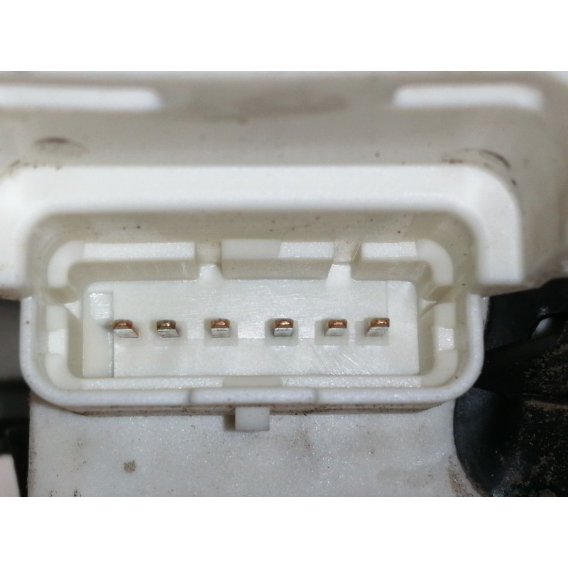 Recambio de cerradura puerta delantera derecha para citroën c4 berlina collection referencia OEM IAM 9683415980 40627120 