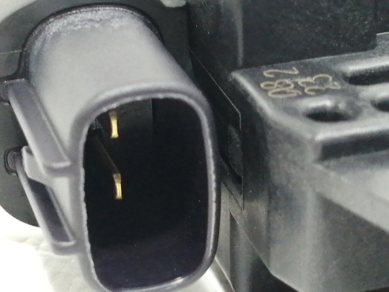 Recambio de motor elevalunas delantero derecho para suzuki sx4 rw (ey) gl referencia OEM IAM 8356063J01  