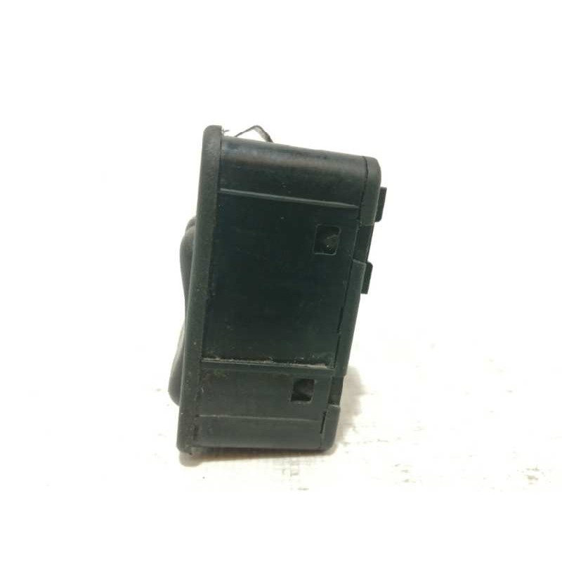 Recambio de mando elevalunas delantero izquierdo para opel zafira a club referencia OEM IAM 90561088  