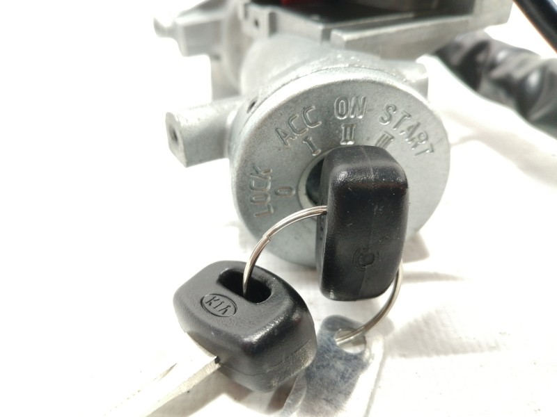 Recambio de conmutador de arranque para kia pride básico berlina referencia OEM IAM KK11D09010  