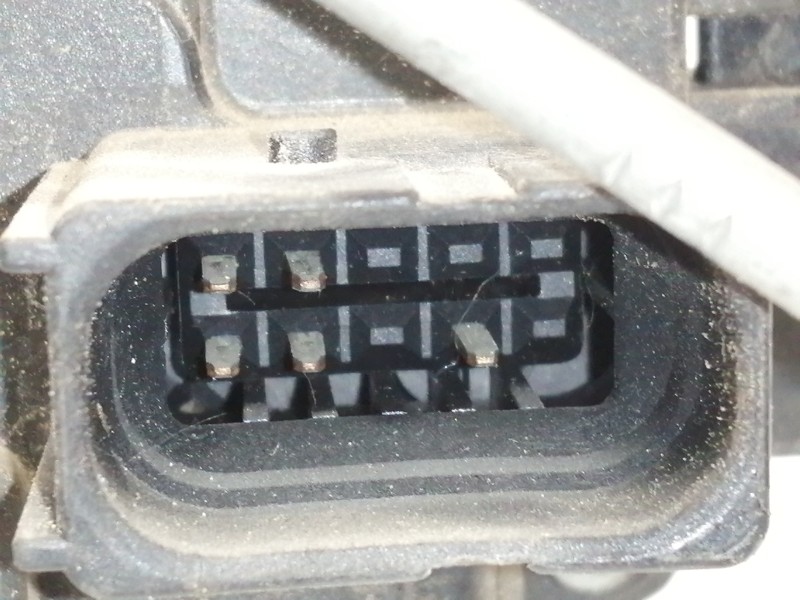 Recambio de cerradura puerta delantera derecha para opel astra h berlina 1.7 16v cdti referencia OEM IAM 13128112  