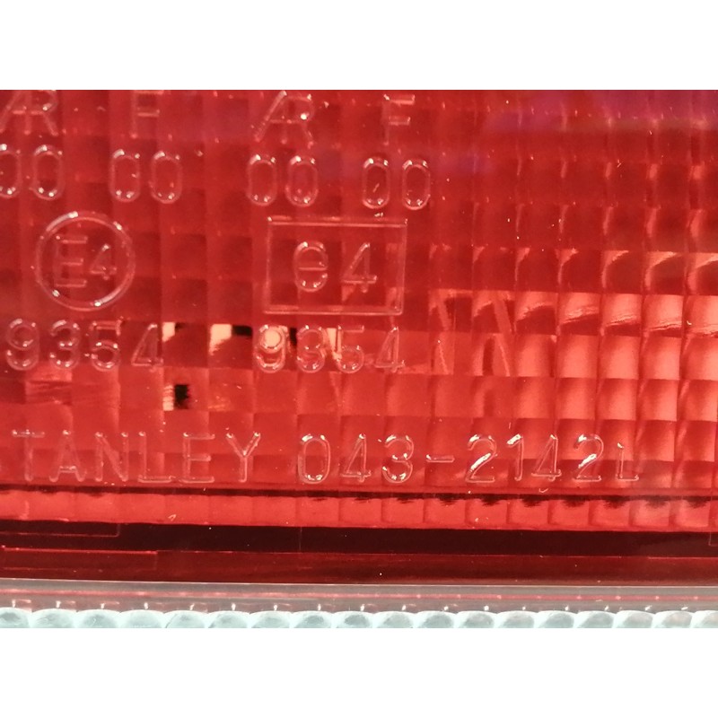 Recambio de piloto trasero izquierdo interior para suzuki baleno berlina sy (eg) 1.6 (4-ptas.) referencia OEM IAM 0432142L  