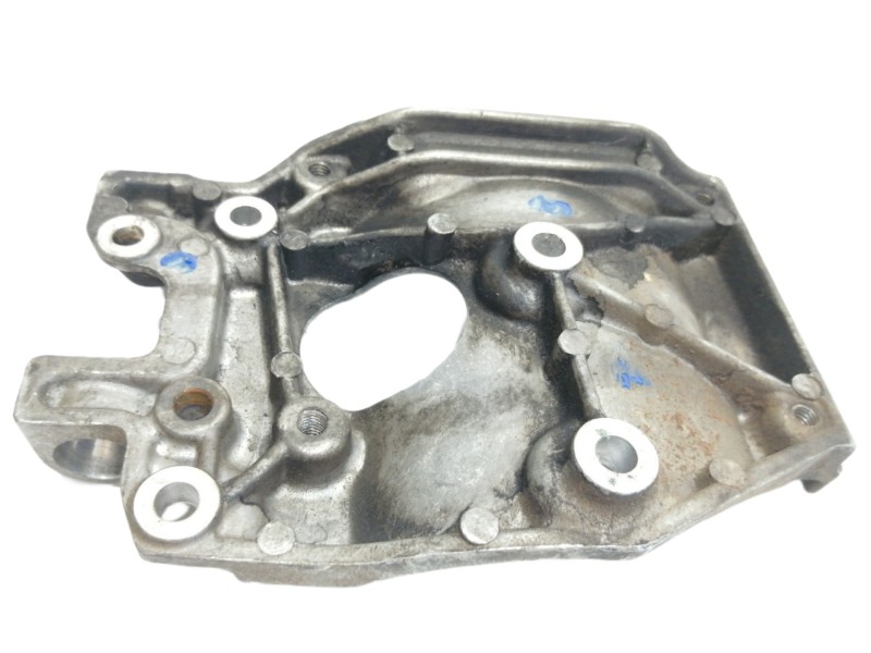 Recambio de soporte alternador para ford fiesta (cbk) 1.4 tdci cat referencia OEM IAM 9641715380  