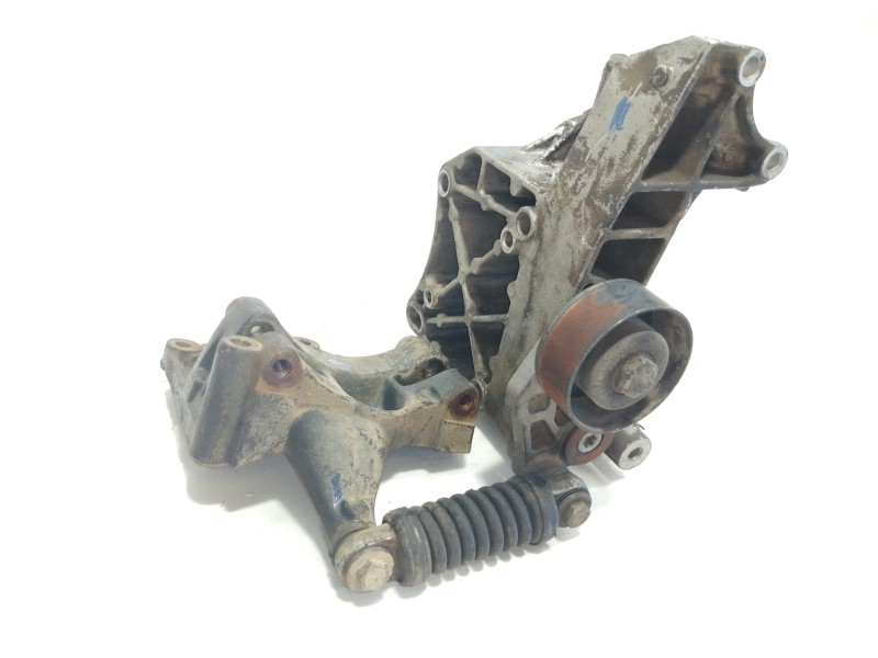 Recambio de soporte alternador para citroën xsara berlina 1.6i 16v exclusive referencia OEM IAM 9631005880  