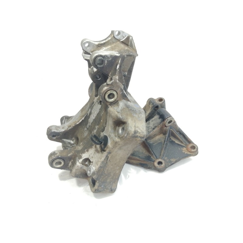 Recambio de soporte alternador para citroën xsara berlina 1.6i 16v exclusive referencia OEM IAM 9631005880  