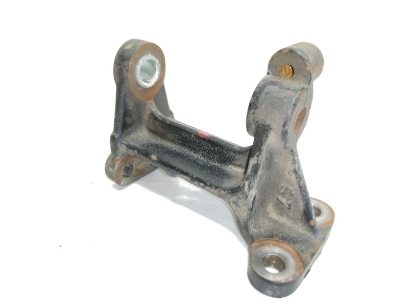 Recambio de soporte alternador para opel agila b enjoy referencia OEM IAM   