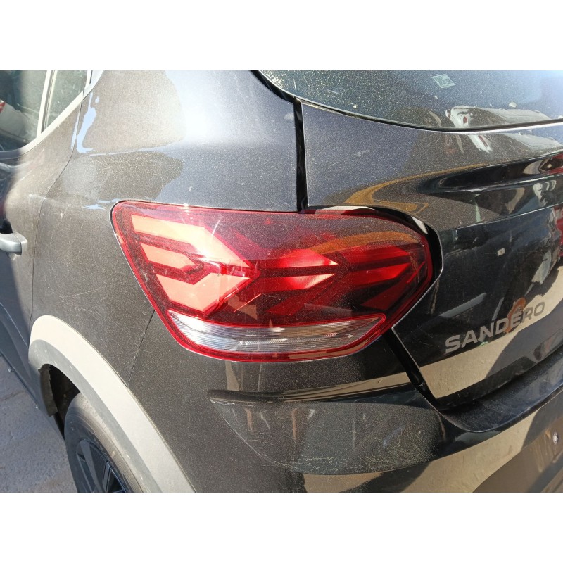 Recambio de piloto trasero izquierdo para dacia sandero iii 1.0 tce 90 referencia OEM IAM 265555265R  