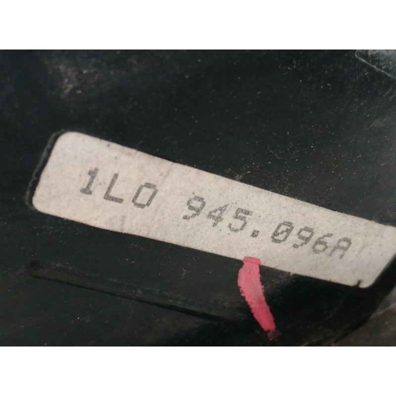 Recambio de piloto trasero derecho para seat toledo (1l) 1.8 cat (abs. adz) referencia OEM IAM 1L0945096A  
