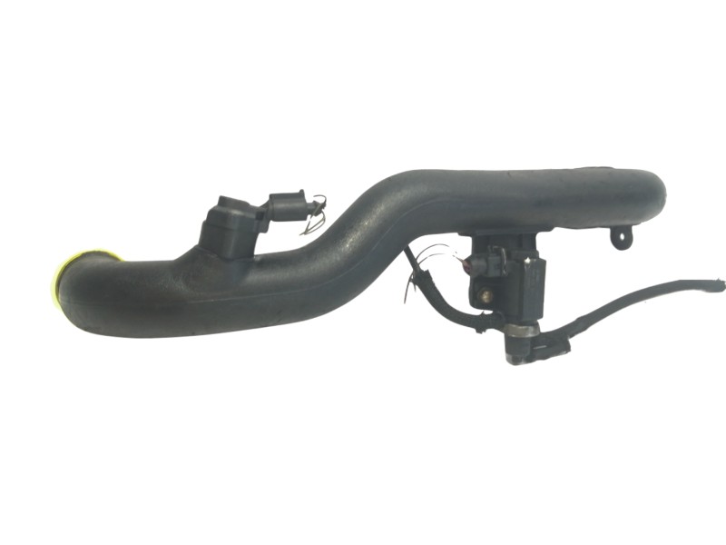 Recambio de tubo para volkswagen passat berlina (3b2) comfortline referencia OEM IAM 8D0145840M  