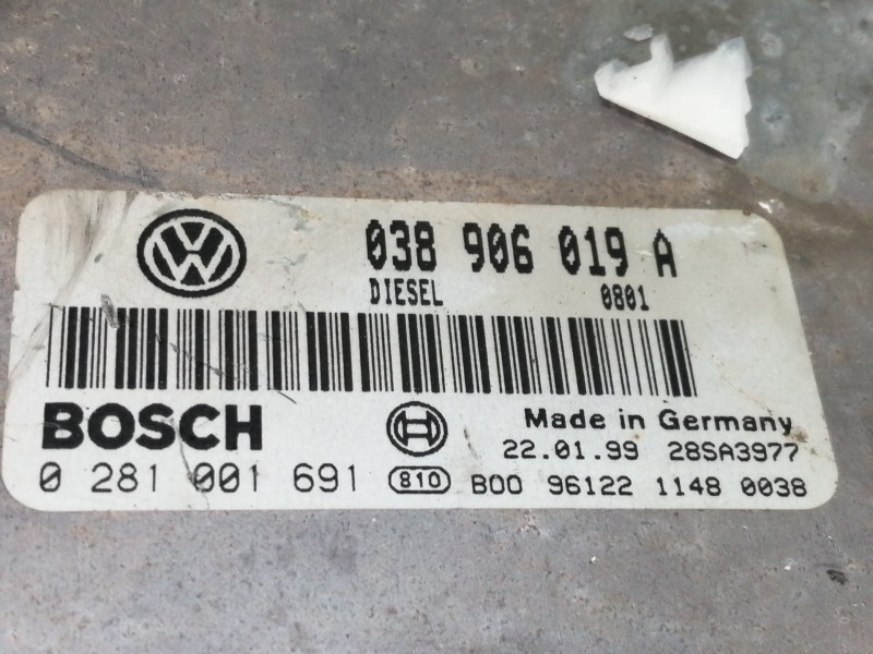 Recambio de centralita motor uce para volkswagen passat berlina (3b2) 1.9 tdi referencia OEM IAM 038906019A  