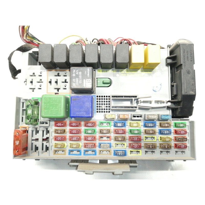 Recambio de caja reles / fusibles para opel zafira a club referencia OEM IAM 24412497  