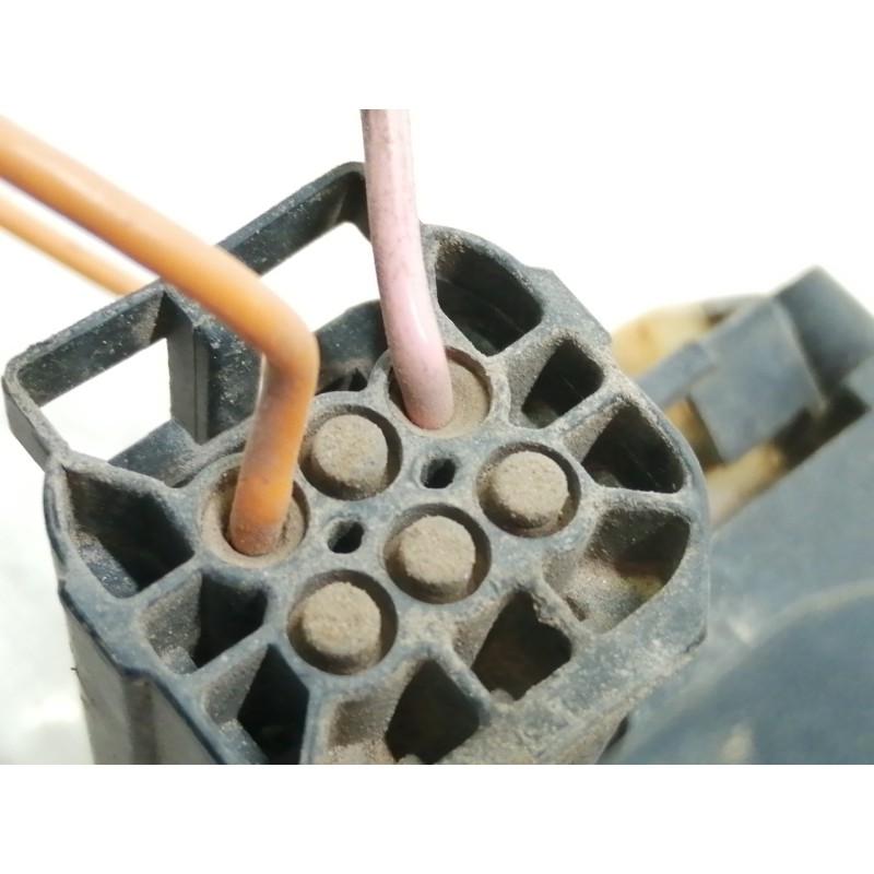 Recambio de cerradura puerta delantera derecha para mg serie 200 (xw) 1.4 16v cat referencia OEM IAM   