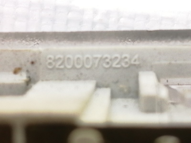 Recambio de luz interior para renault scenic ii authentique referencia OEM IAM 8200073234  