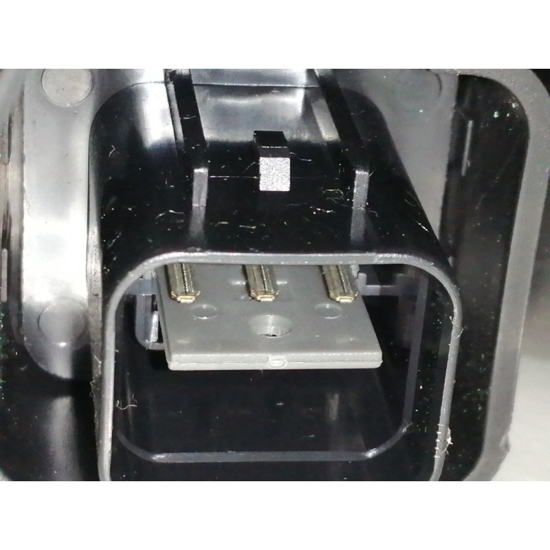 Recambio de faro derecho para kia rio ls berlina (5-ptas.) referencia OEM IAM 84618462  