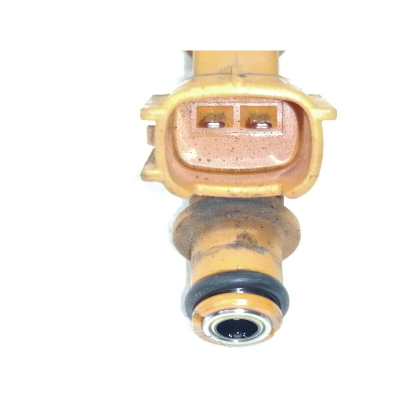 Recambio de rampa inyectora para opel agila b enjoy referencia OEM IAM 008082424  