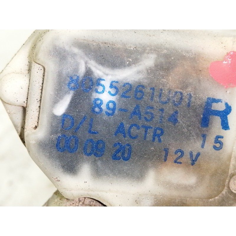 Recambio de cerradura puerta delantera derecha para nissan vanette cargo 2.3 diesel referencia OEM IAM 8055261U01  