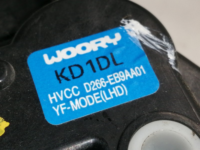 Recambio de motor apertura trampillas climatizador para hyundai i30 (gd) style referencia OEM IAM D266EB9AA01  
