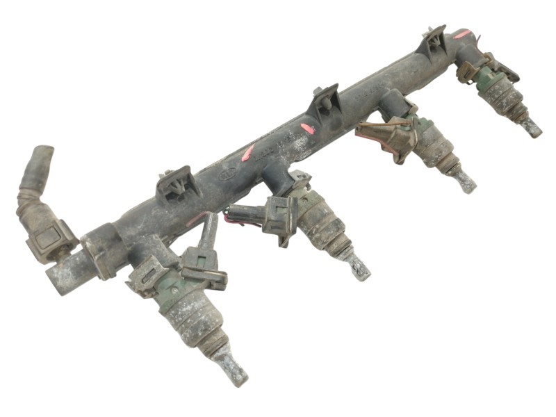 Recambio de rampa inyectora para kia rio ls berlina referencia OEM IAM 0K30C1315X  