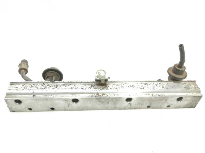 Recambio de rampa inyectora para honda cr-v (rd1/3) básico (rd1) referencia OEM IAM   